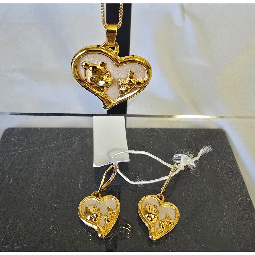 Lenox Winnie the Pooh Heart of Gold Pendent Necklace & Earrings 24K GP Sterling